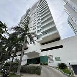 Apartamento en Cartagena con vista al mar