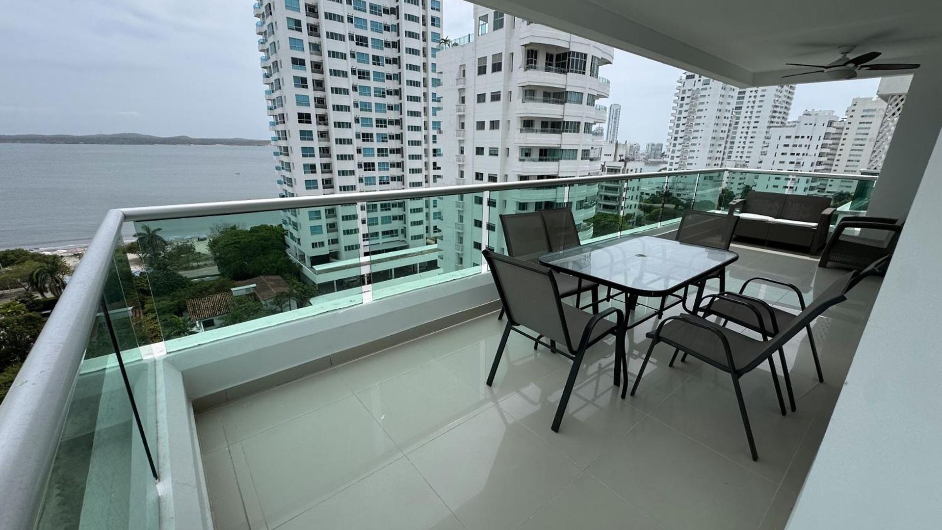 Apartamento En Con Vista Al Mar Cartagena